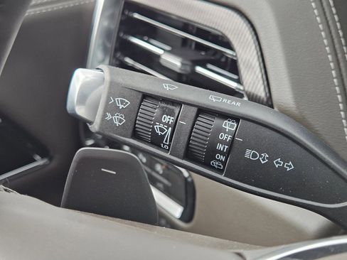 New 2026 GMC Yukon Elevation image 14