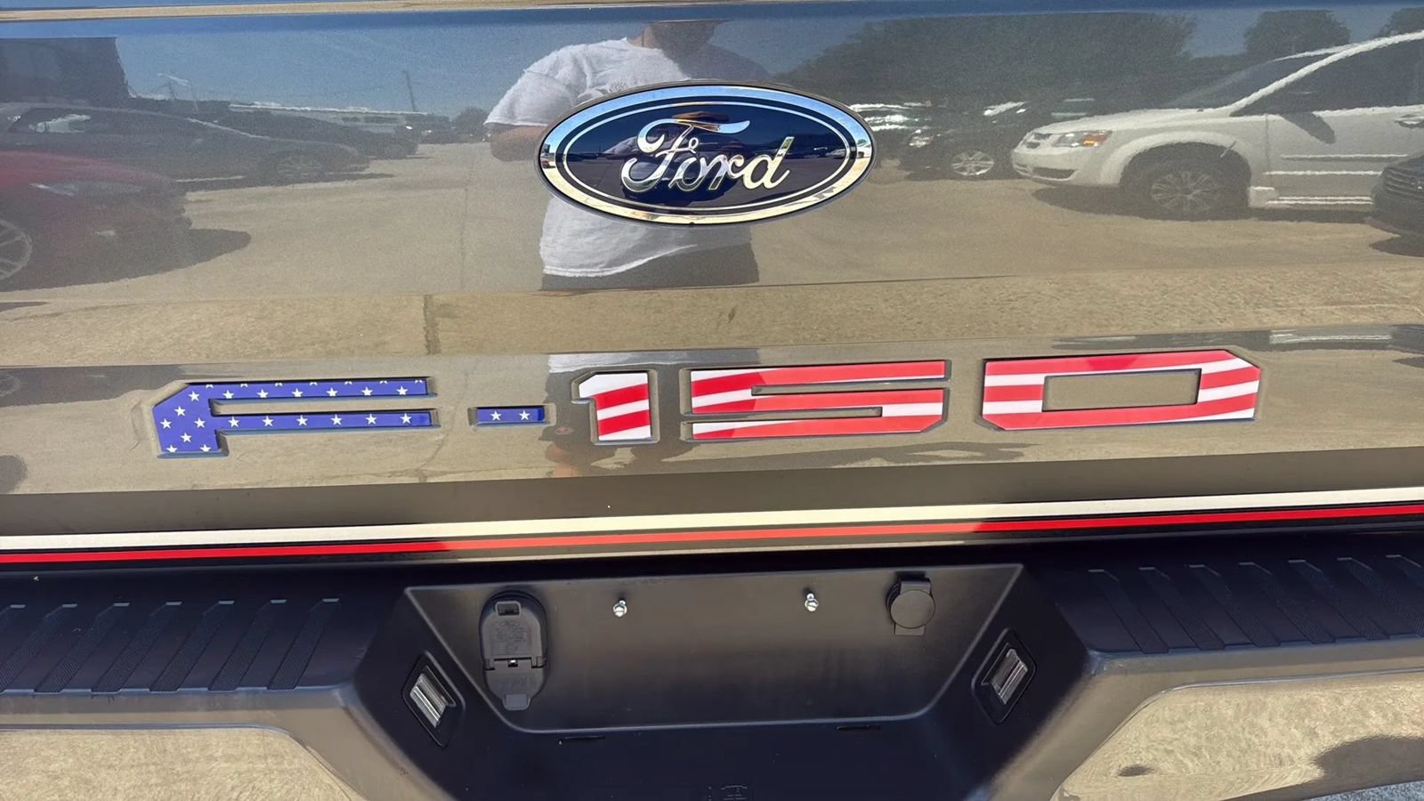 Used 2019 Ford F150 Lariat w/ Equipment Group 502A Luxury AWD/4WD image 22