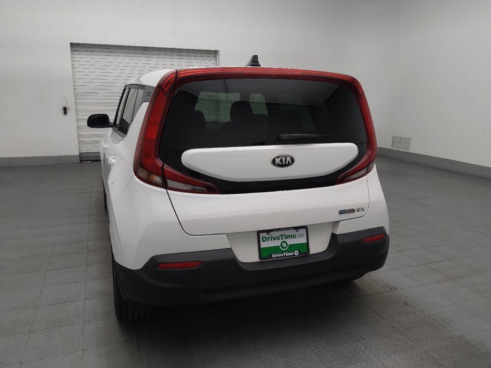 Used 2020 Kia Soul EX FWD image 6