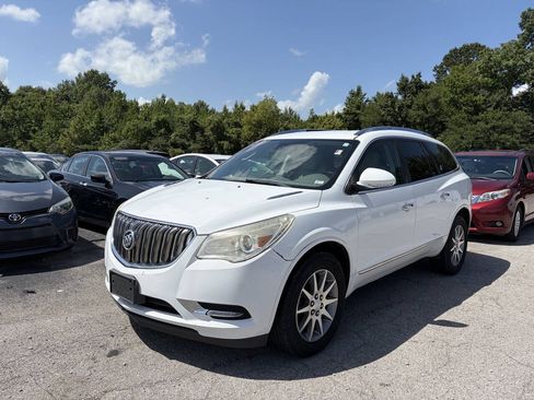 Used 2016 Buick Enclave Leather FWD image 2