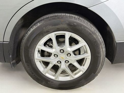 Used 2024 Chevrolet Equinox LT image 35