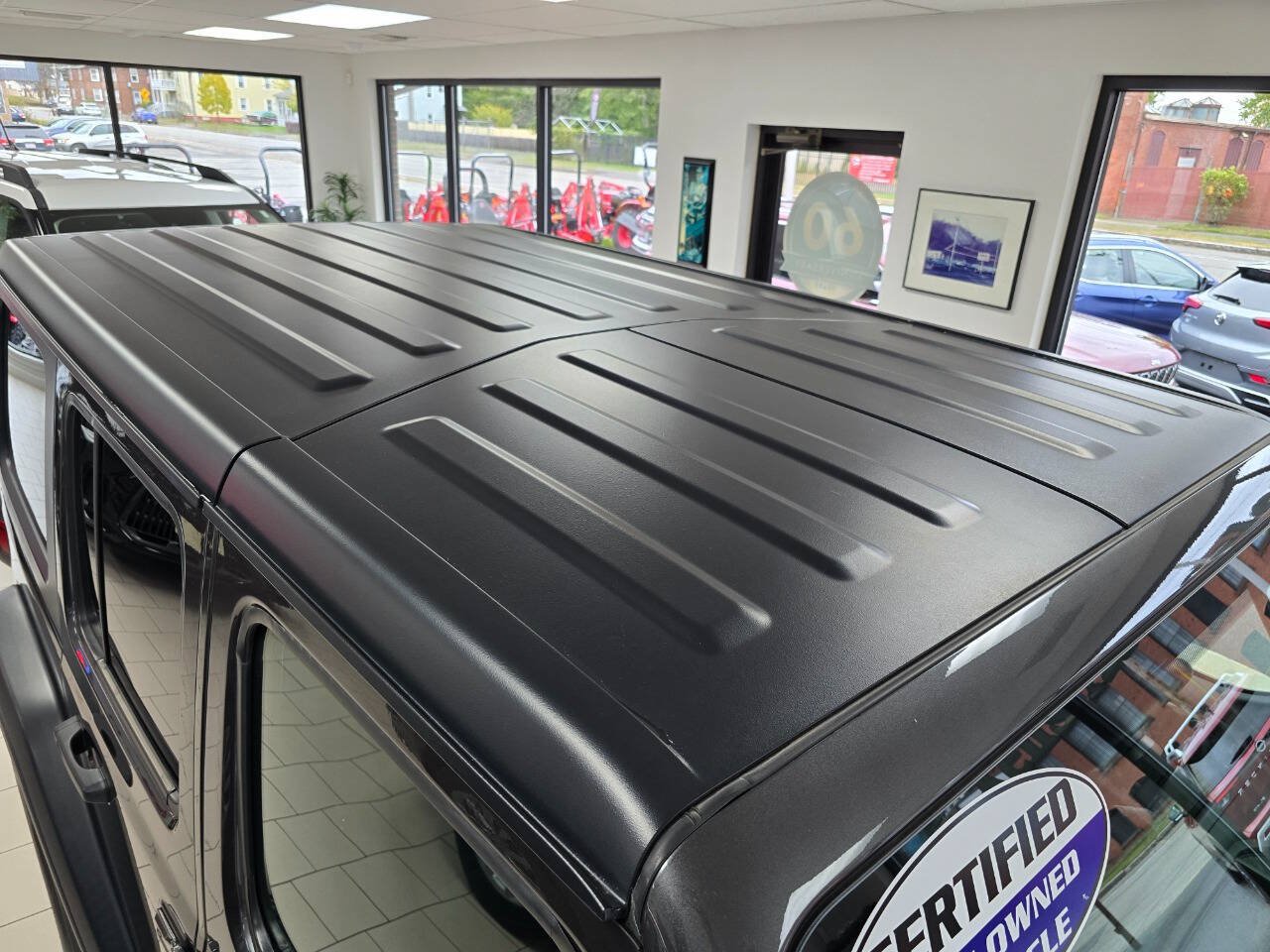 Used 2022 Jeep Wrangler Unlimited Sport AWD/4WD image 13