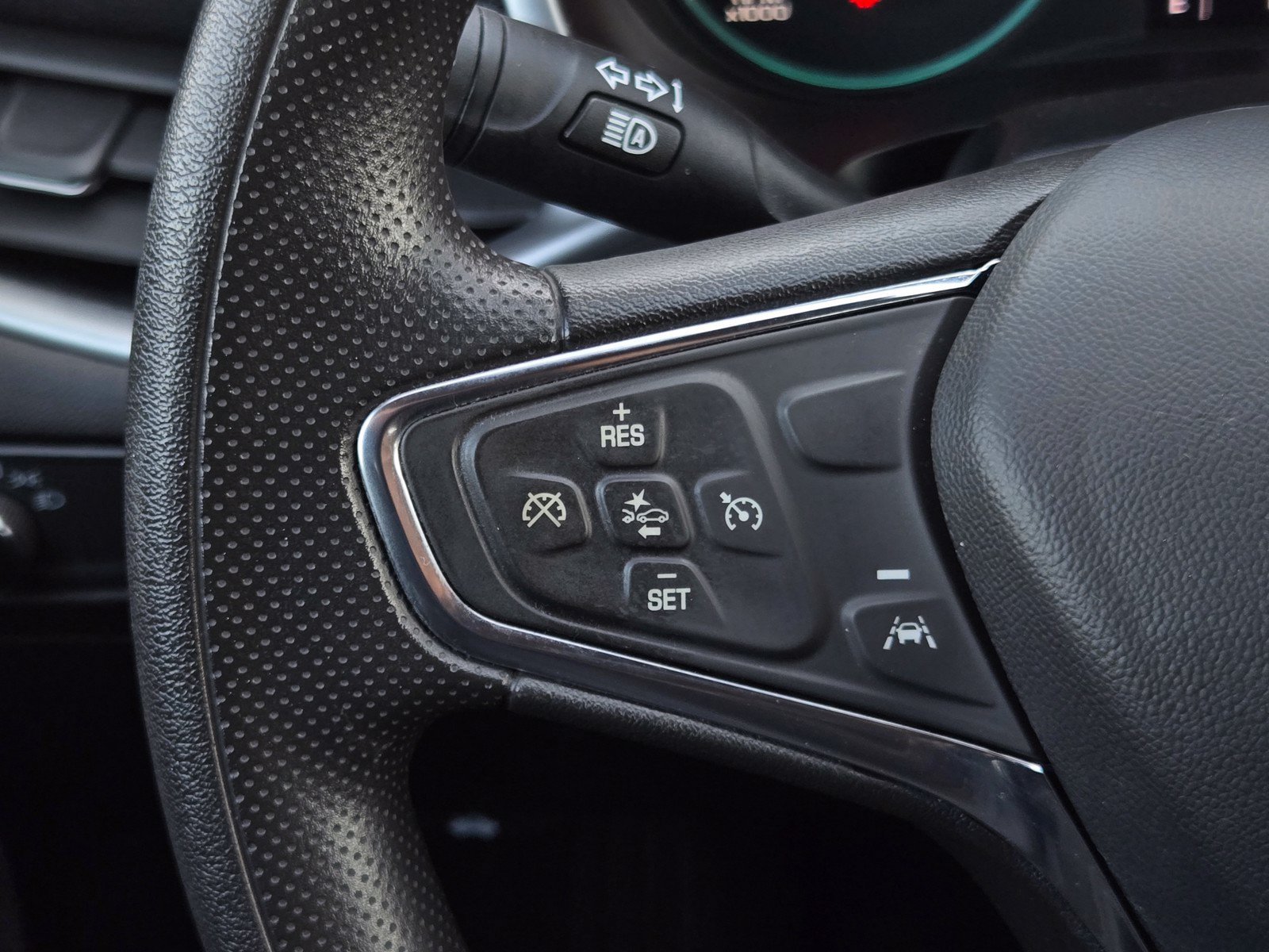 Used 2024 Chevrolet Malibu LT FWD image 20