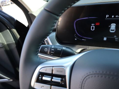 New 2025 Kia Telluride LX FWD image 27