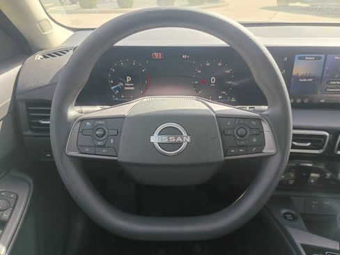 New 2026 Nissan Sentra SV w/ Floor Mat Package FWD image 9