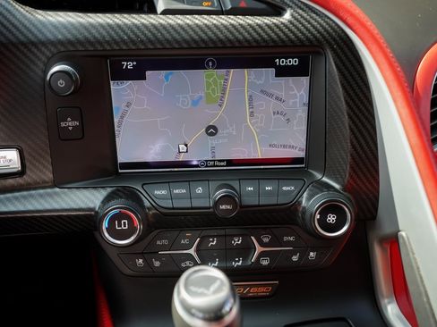 Used 2016 Chevrolet Corvette Z06 w/ 3LZ Preferred Equipment Group image 27