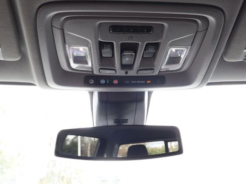 Used 2021 GMC Sierra 1500 Denali w/ Driver Alert Package II image 30