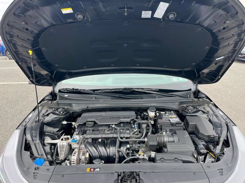 Used 2025 Kia K4 FWD image 32