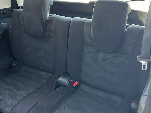 Used 2016 Nissan Rogue S w/ S Family Package FWD image 10
