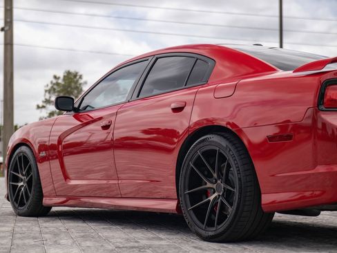 Used 2012 Dodge Charger SRT8 w/ Adaptive Cruise Control Group RWD image 12