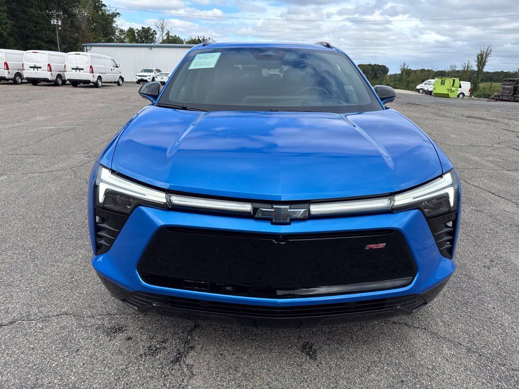 Used 2024 Chevrolet Blazer EV RS AWD/4WD image 8