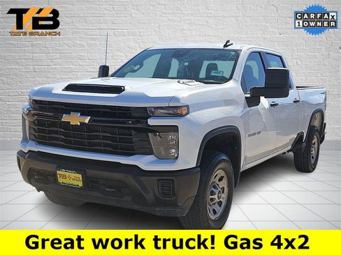 Used 2025 Chevrolet Silverado 3500 W/T image 1