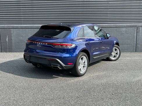 Certified 2026 Porsche Macan AWD/4WD image 10