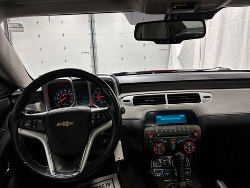 Used 2012 Chevrolet Camaro LT RWD image 16