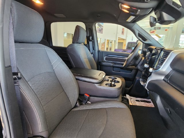 Used 2025 RAM 2500 Big Horn AWD/4WD image 19