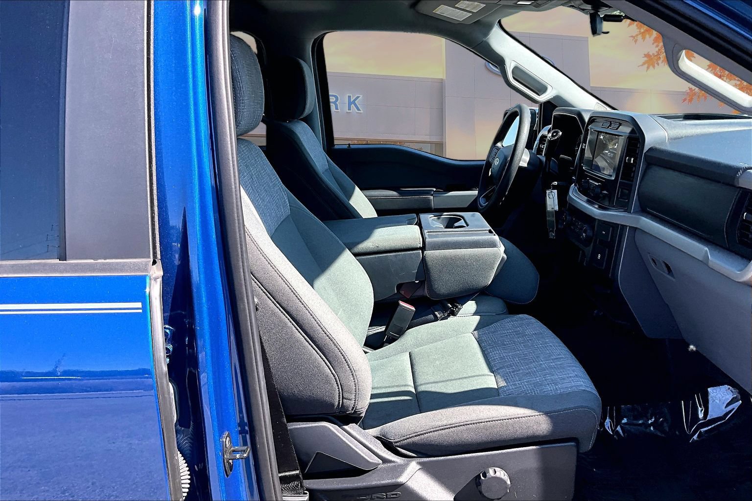 Used 2023 Ford F150 XLT AWD/4WD image 30