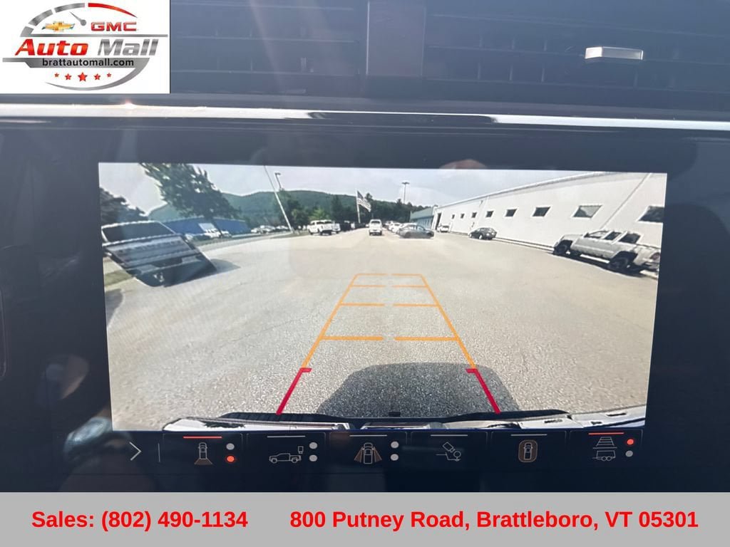 Used 2024 GMC Sierra 1500 AT4 w/ Technology Package AWD/4WD image 22