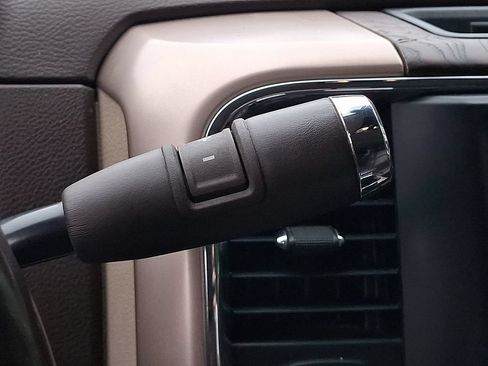 Used 2017 RAM 2500 Longhorn AWD/4WD image 15
