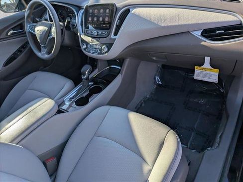 Used 2023 Chevrolet Malibu LT FWD image 20