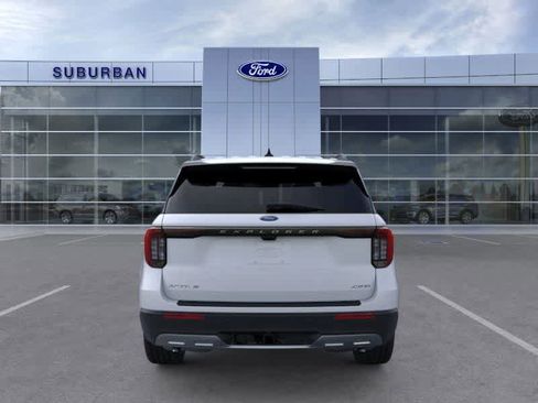 New 2026 Ford Explorer Active w/ Active Comfort Package image 5