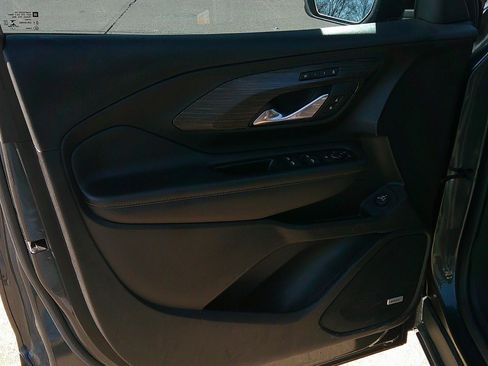 Used 2020 GMC Terrain SLT w/ Preferred Package image 10