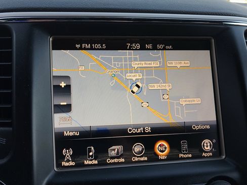 Used 2015 Jeep Grand Cherokee Limited image 3