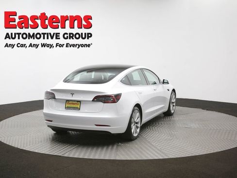 Used 2019 Tesla Model 3 Standard Range RWD image 33