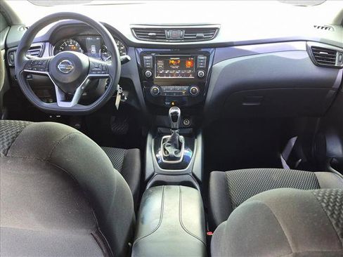 Used 2020 Nissan Rogue Sport S FWD image 16