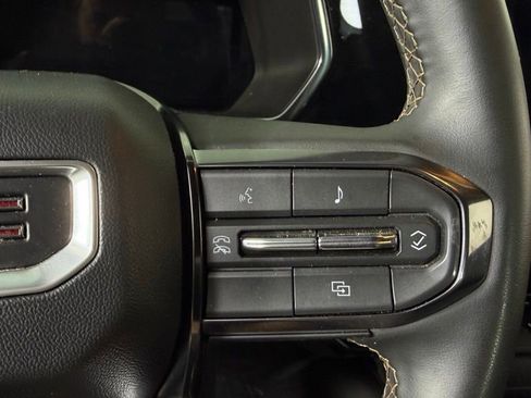 Used 2025 GMC Canyon AT4 AWD/4WD image 16