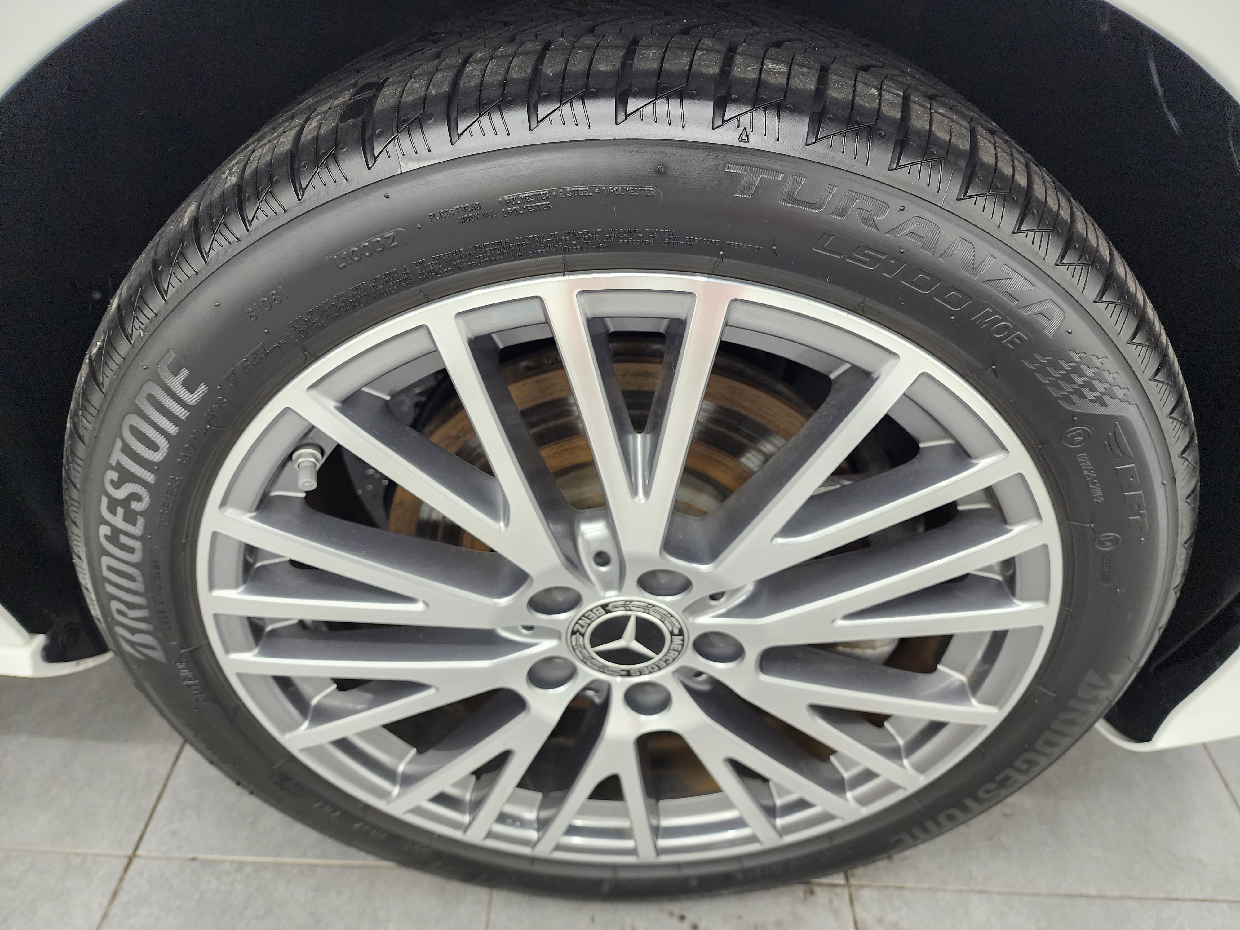 Used 2025 Mercedes-Benz CLA 250 4MATIC image 3