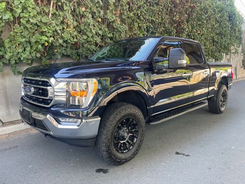 Used 2022 Ford F150 XLT w/ Equipment Group 302A High AWD/4WD image 6