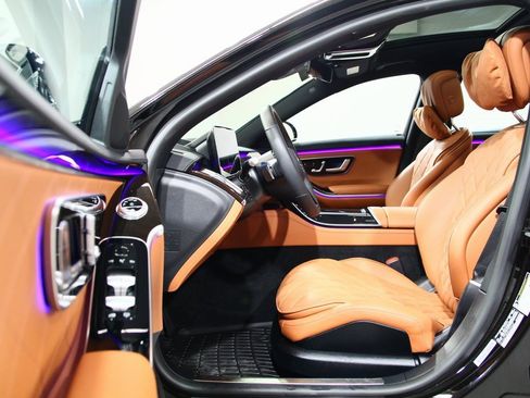 Used 2024 Mercedes-Benz S 580 S 580 image 19