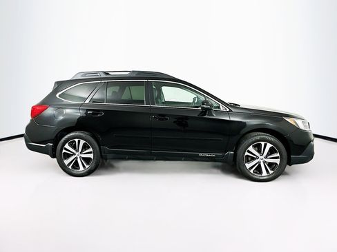 Used 2018 Subaru Outback 2.5i Limited image 10