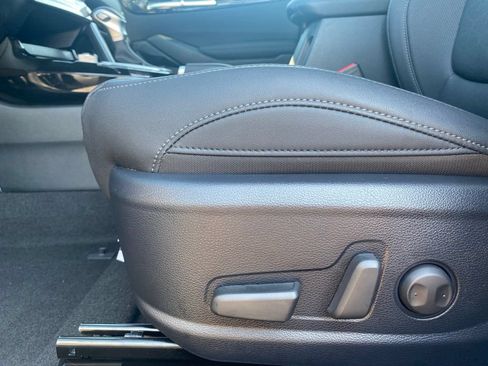 Certified 2024 Kia Seltos EX FWD image 10
