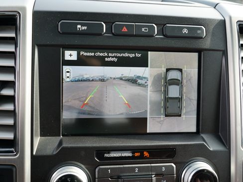 Used 2018 Ford F150 Platinum w/ Equipment Group 701A Luxury image 35