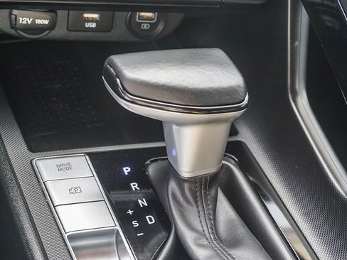 Used 2023 Hyundai Elantra Limited FWD image 23
