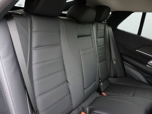 New 2026 Mercedes-Benz GLE 450 4MATIC Coupe image 12