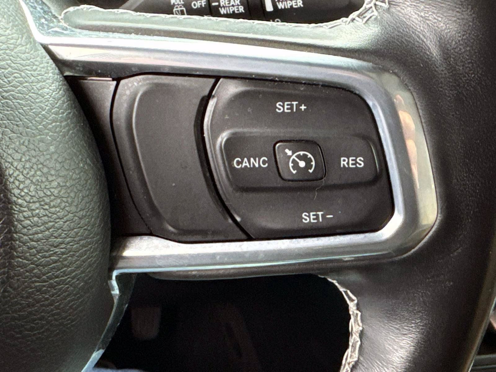 Used 2023 Jeep Wrangler Unlimited Sahara w/ Cold Weather Group AWD/4WD image 20