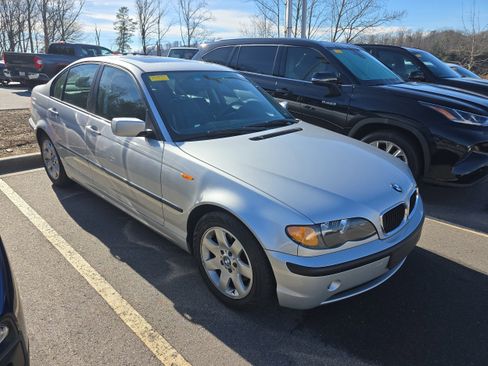 Used 2002 BMW 325i 325i image 1