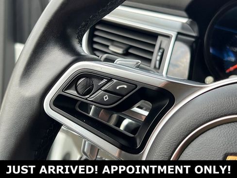 Used 2018 Porsche Macan GTS w/ Premium Package Plus AWD/4WD image 25