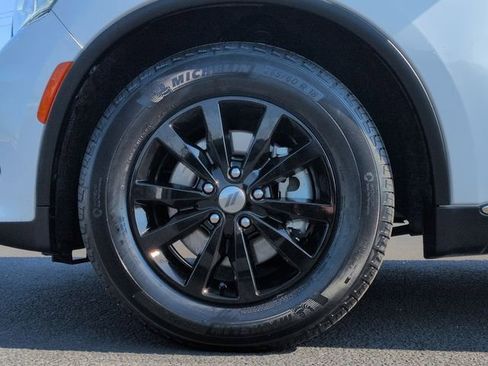 Used 2024 Dodge Durango SXT image 30