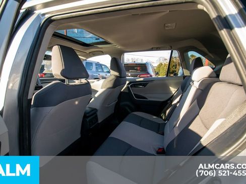Used 2019 Toyota RAV4 XLE image 12