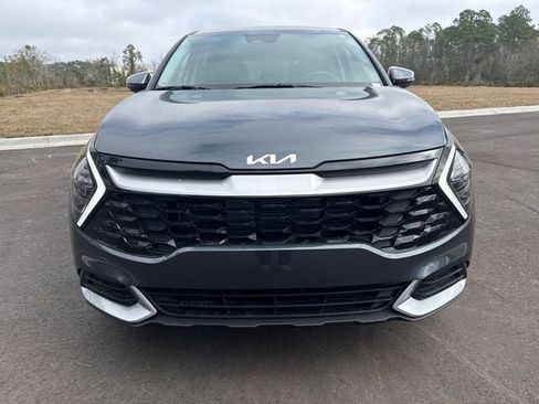 Used 2025 Kia Sportage EX image 13