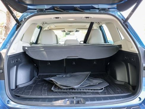 Certified 2023 Subaru Forester Premium AWD/4WD image 30