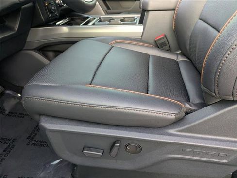 New 2026 Ford F250 Lariat w/ Black Appearance Package image 4