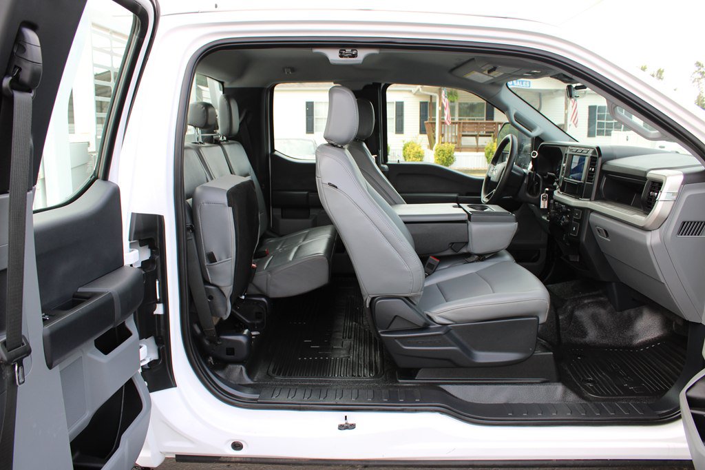 Used 2024 Ford F250 XL w/ XL Chrome Package RWD image 24