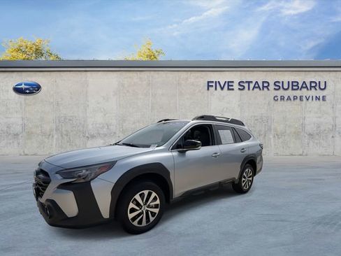 Certified 2025 Subaru Outback Premium image 4