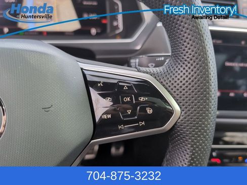 Used 2022 Volkswagen Tiguan SEL R-Line AWD/4WD image 22