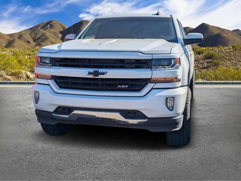 Used 2018 Chevrolet Silverado 1500 LT w/ All Star Edition image 11