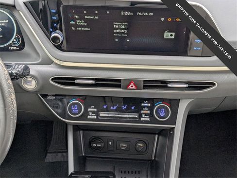 Used 2023 Hyundai Sonata SEL w/ Convenience Package image 7